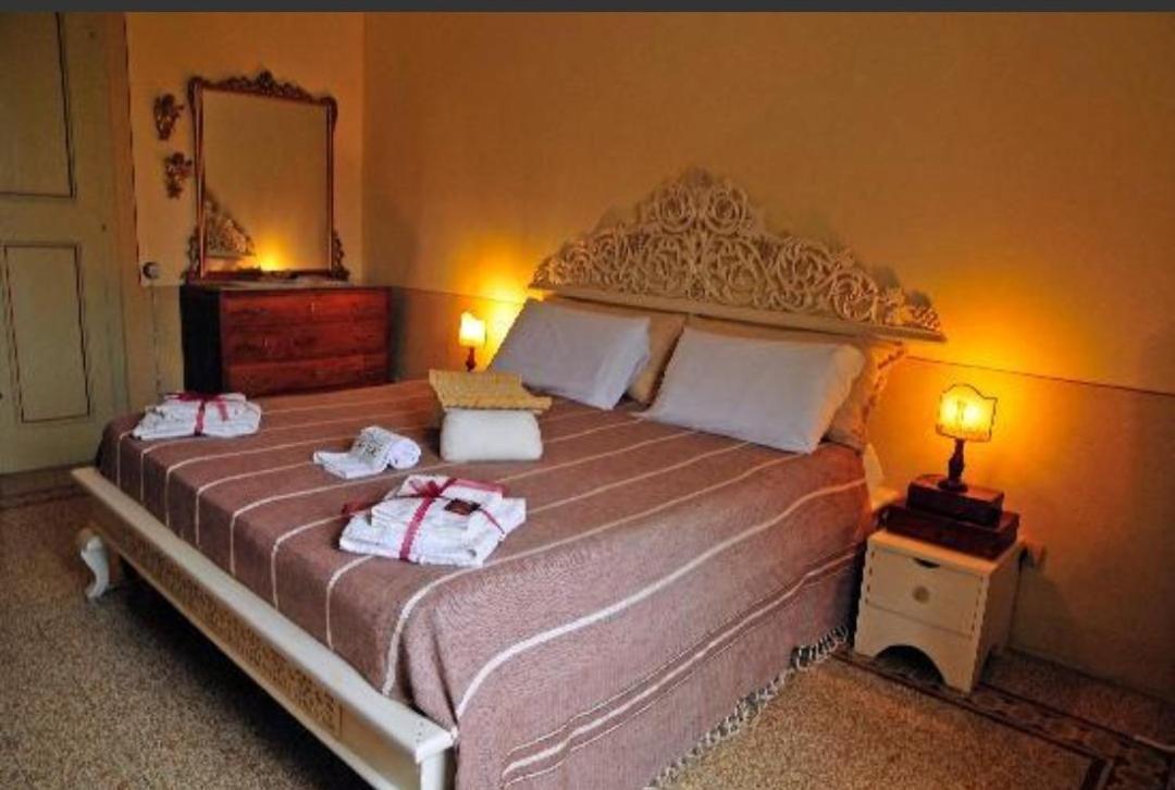 Bed And Breakfast Evelina 卢卡 外观 照片
