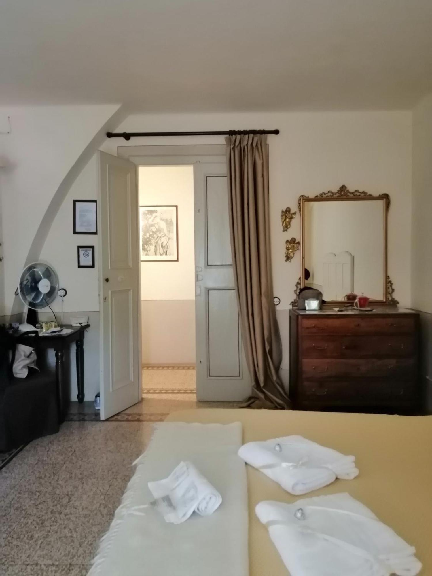 Bed And Breakfast Evelina 卢卡 外观 照片